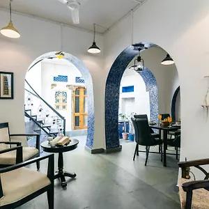 https://barefoot-boutique.udaipurhotels.org